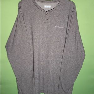 Columbia long sleeve 2 button shirt men’s XL